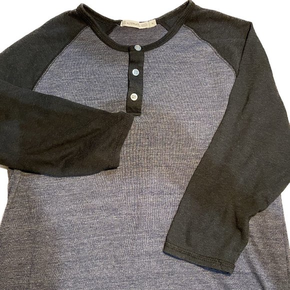 ALTERNATIVE APPAREL Navy Mid-Length Sleeve Raglan Henley - Picture 3 of 3